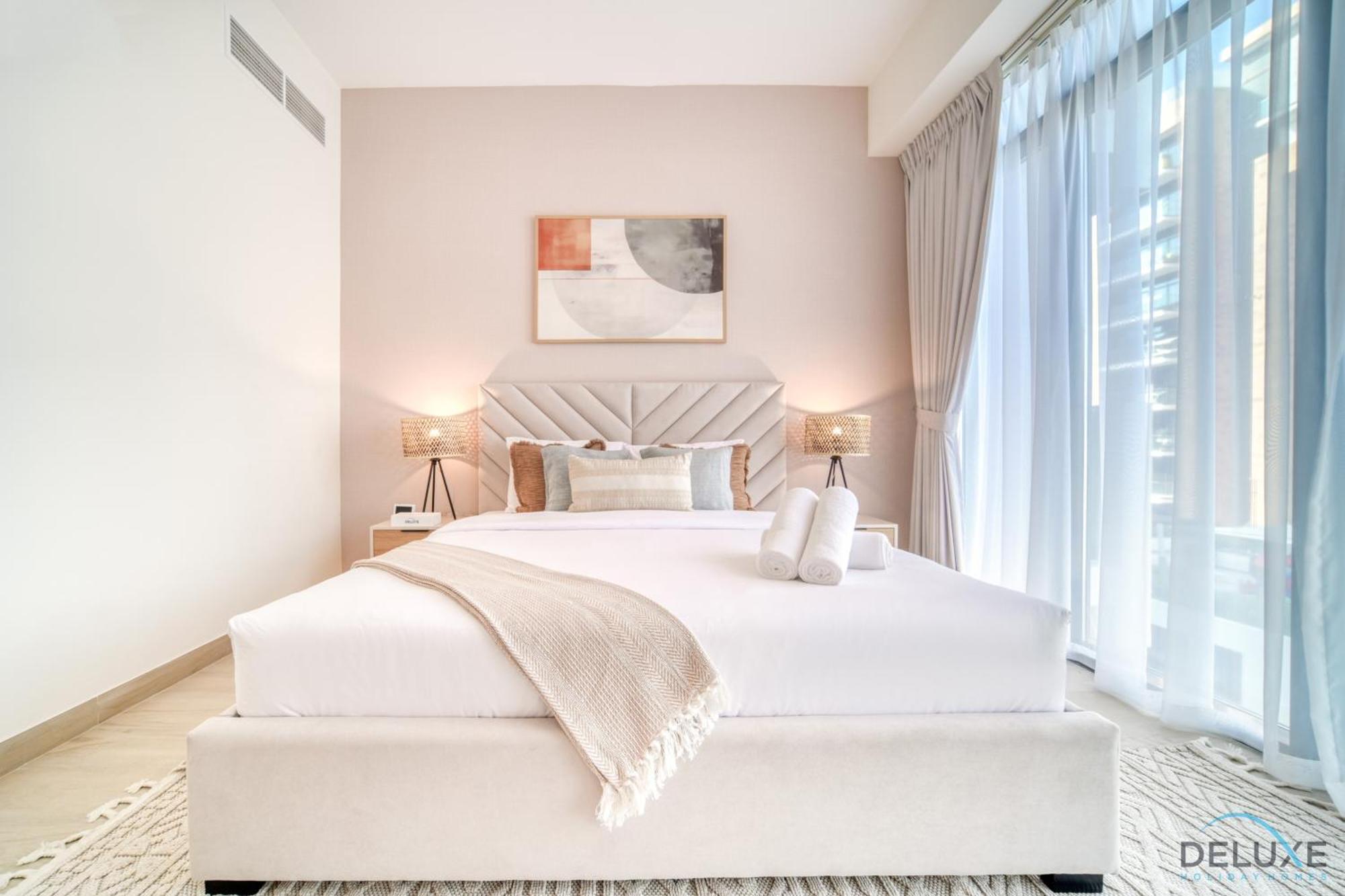 Apartment Decent 1br At Azizi Riviera 17, Al Merkadh By Deluxe Homes