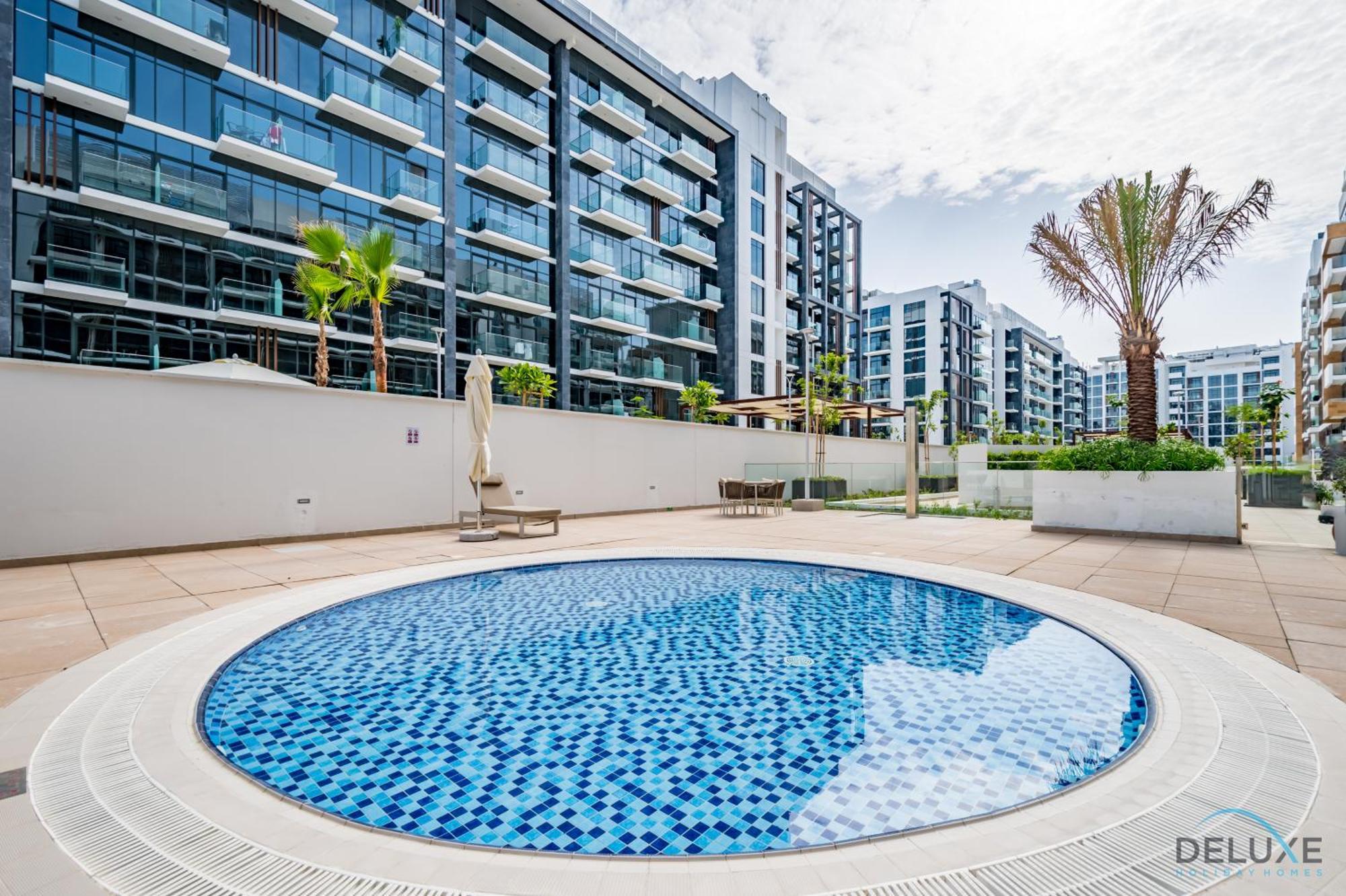 Decent 1br At Azizi Riviera 17, Al Merkadh By Deluxe Homes * Dubai